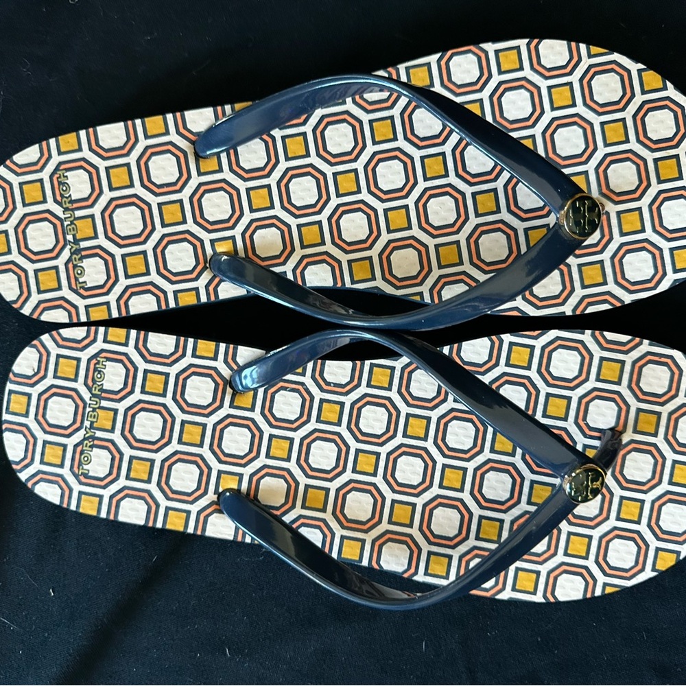 Tory Burch Navy Strap Geometric Flip Flops new - Picture 12 of 12